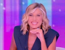 myrta-merlino-look-stile-perché-si-veste-così