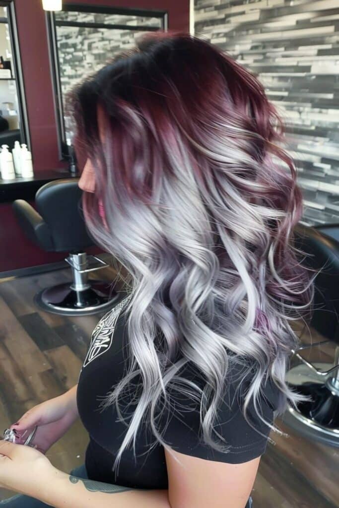 capelli prugna e biondo