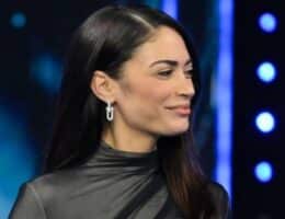 elodie-look-sarà-sanremo-marca-prezzo