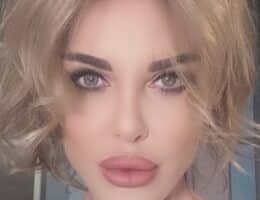 alba-parietti-estate-primo-costume-età-fisico