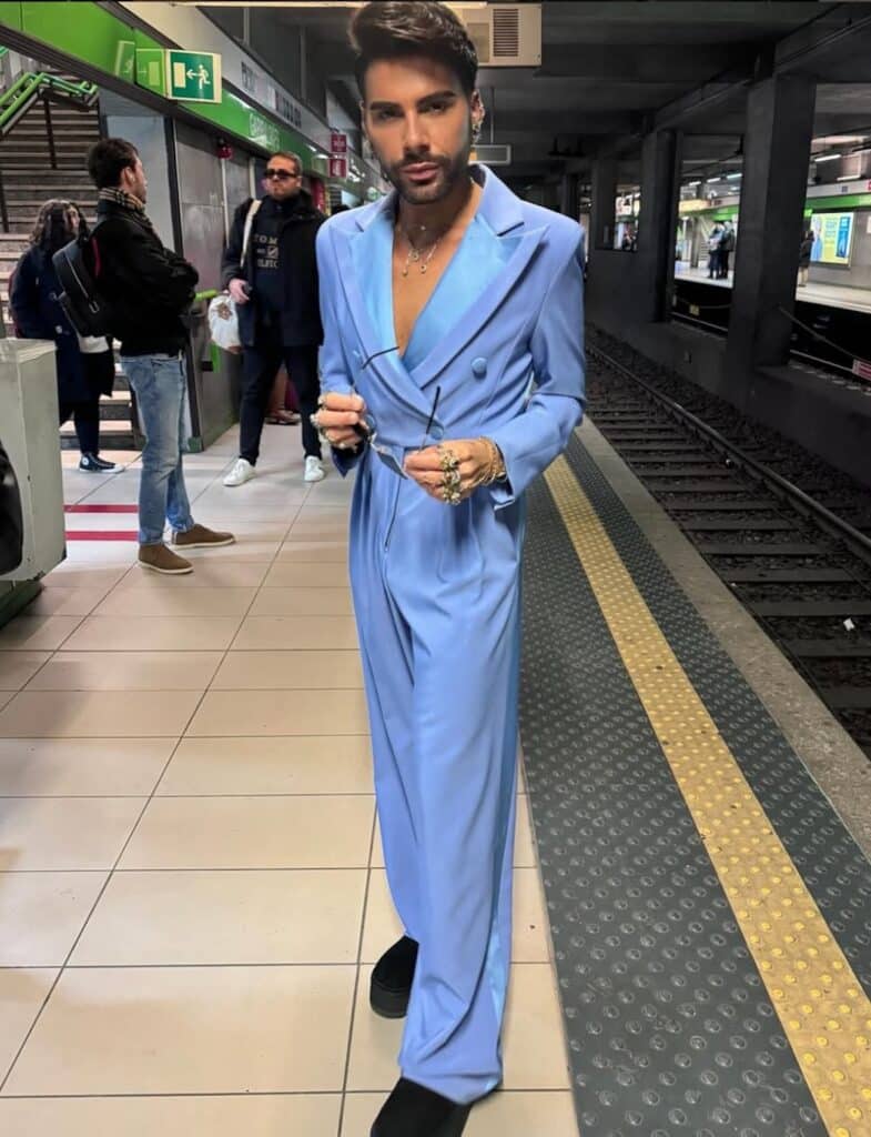 federico-fashion-style-salone-chiuso-vero-motivo
