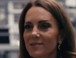 kate-middleton-infrange-dress-code-motivo