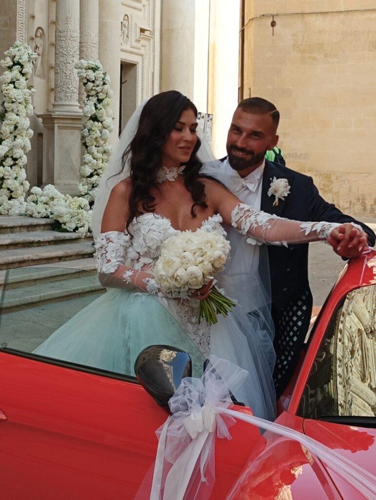 vip-matrimonio-abito-critiche
