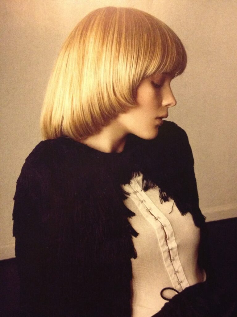 pageboy cut