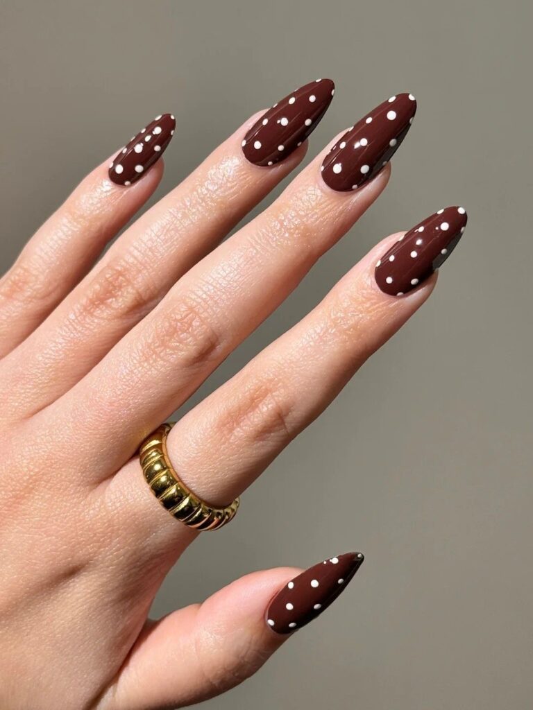 polka dot nails 