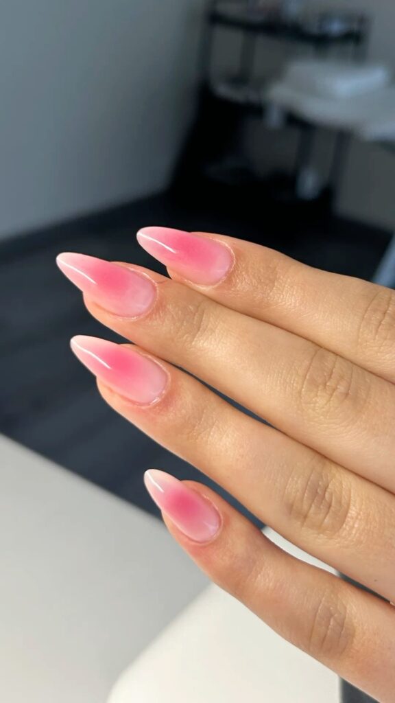 aura nails