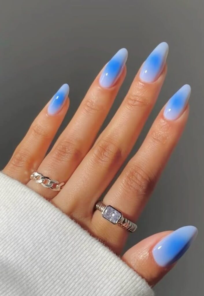 aura nails