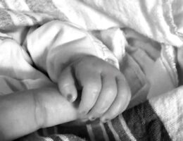 lutto-choc-famosa-bimba-morta